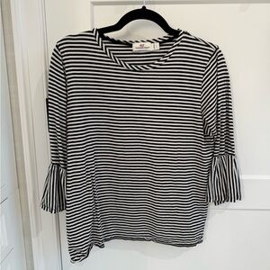 Vineyard Vines Black and White Striped Top with Flared Arms